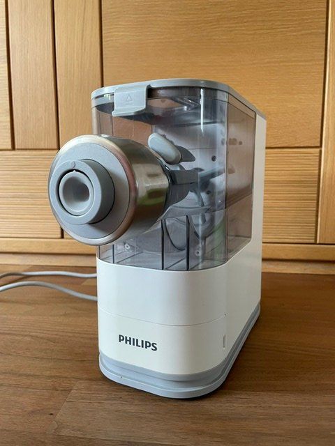 Philips Appareils de cuisine: Machine à pâtes – D'occasion à Saignelégier par COX07 1