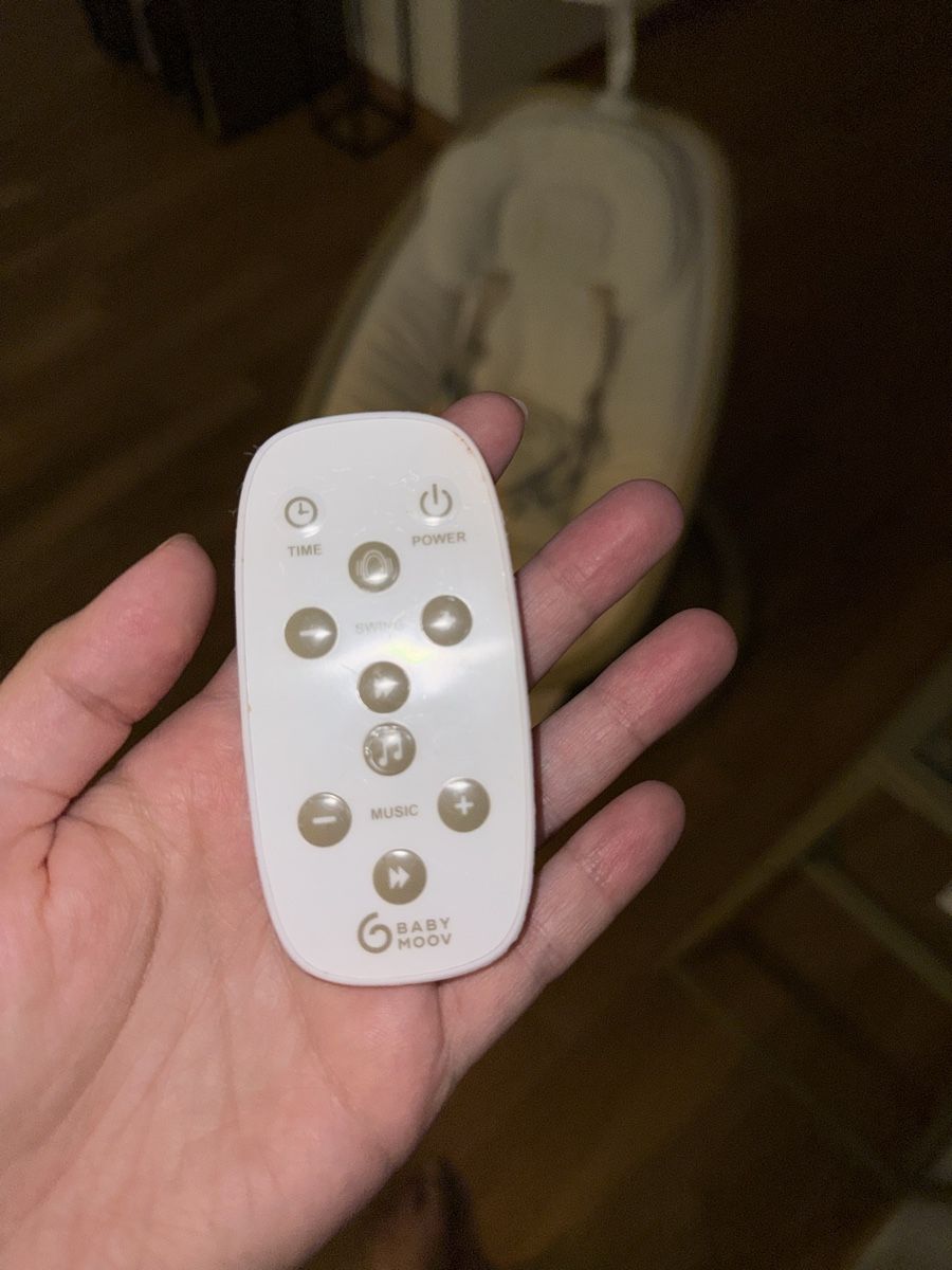 Babymoov Sdraiette & Sdraiette a dondolo: Elektronischer Babyschaukel/Wippe, toller Zustand – Usato da Neuhausen venduto da humacagman 5