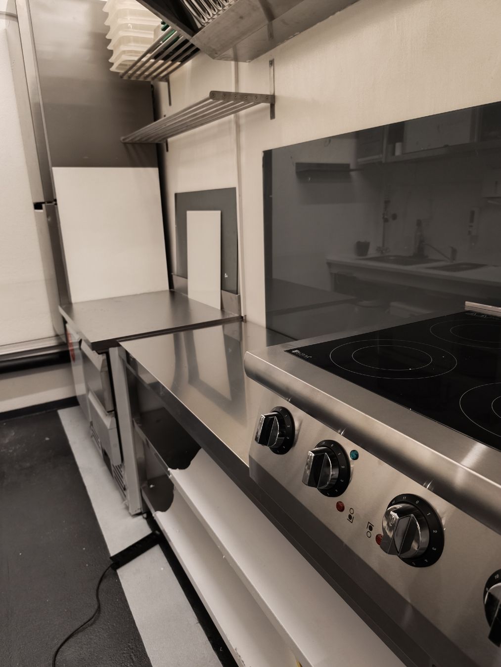 Cucine: Gastro Induktionsherd  – Nuovo (secondo la descrizione) da Zürich venduto da happinessEvent 1