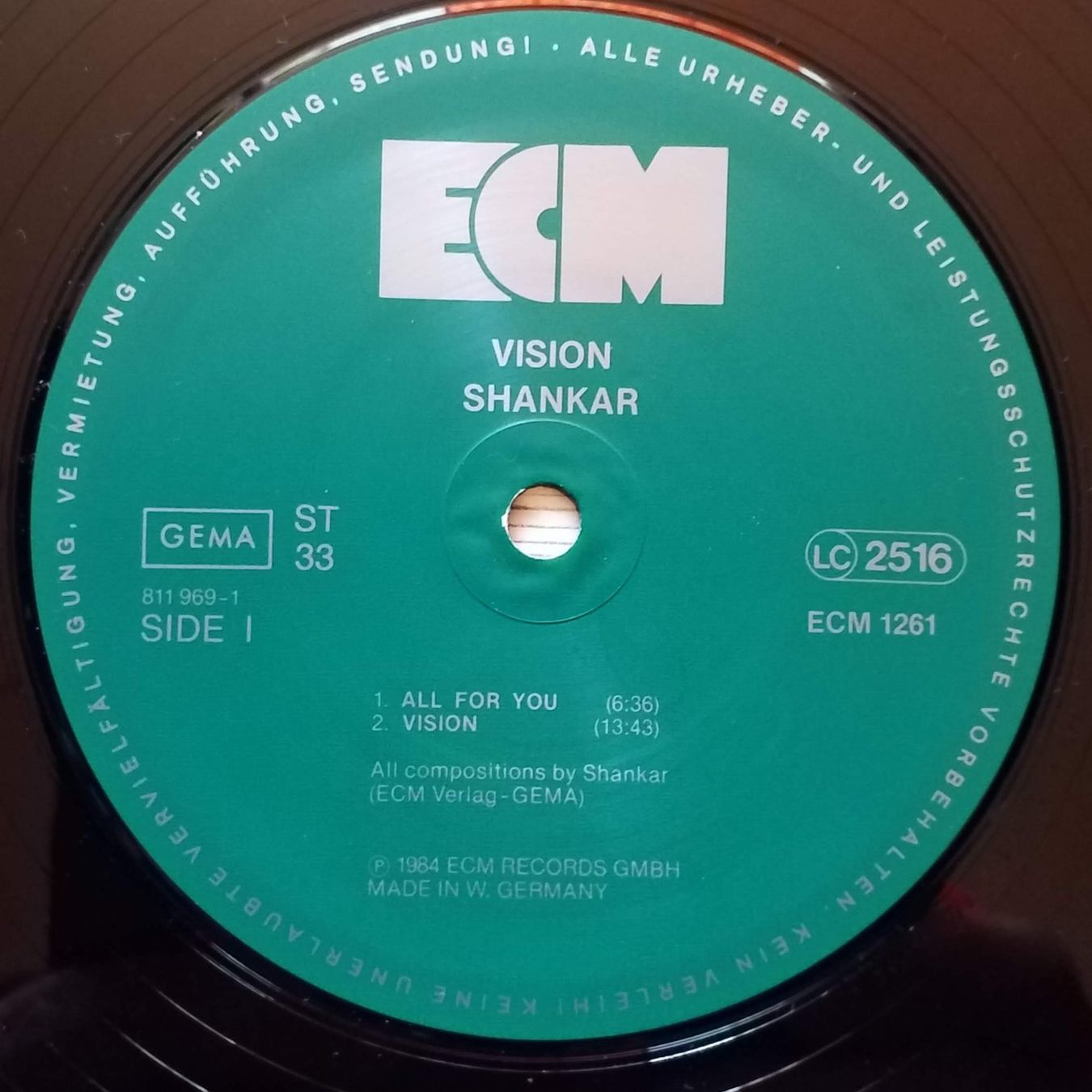 Dischi in vinile: SHANKAR,  vision - 1st 1984 press  +++++ – Usato da Yverdon-les-Bains venduto da Jacotreut 2
