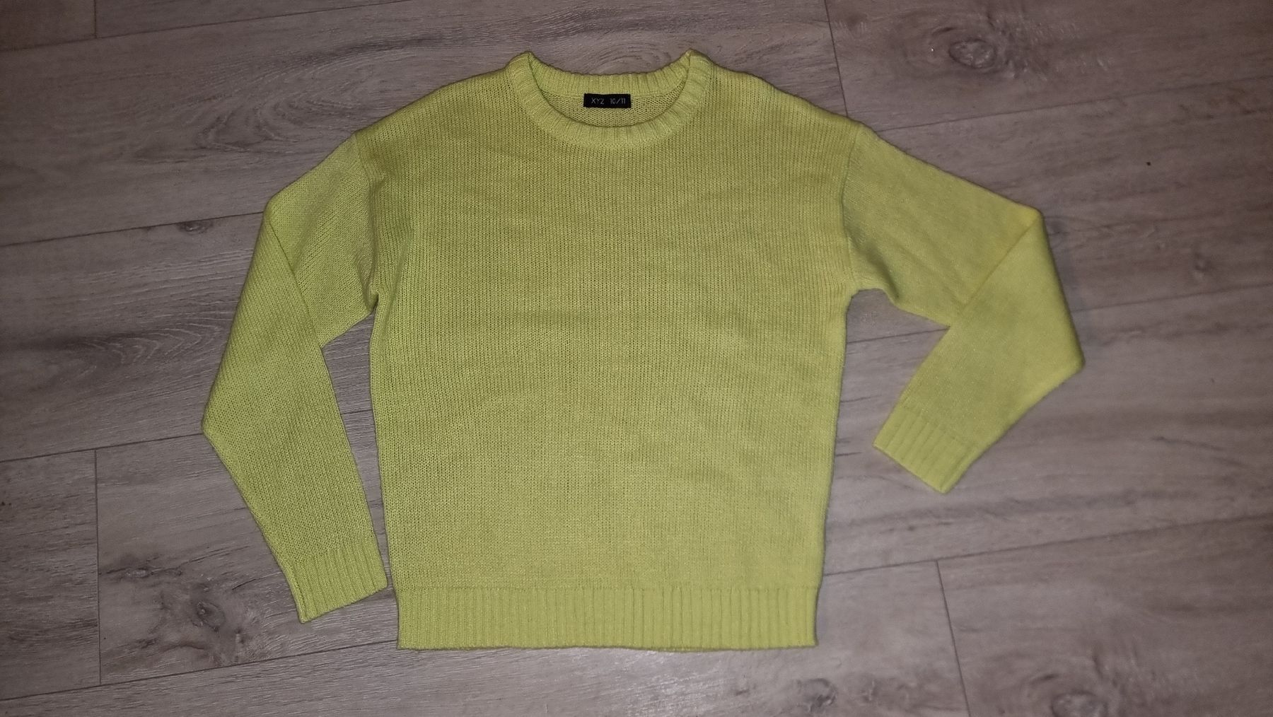 Maglioni & Felpe: Frühlings-Trend: Neuwertig neongelber Pullover 146 – Nuovo (secondo la descrizione) da Wigoltingen venduto da Zuckerfee84