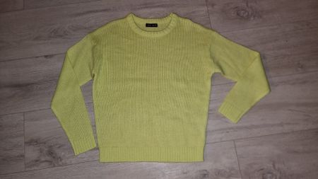 Frühlings-Trend: Neuwertig neongelber Pullover 146