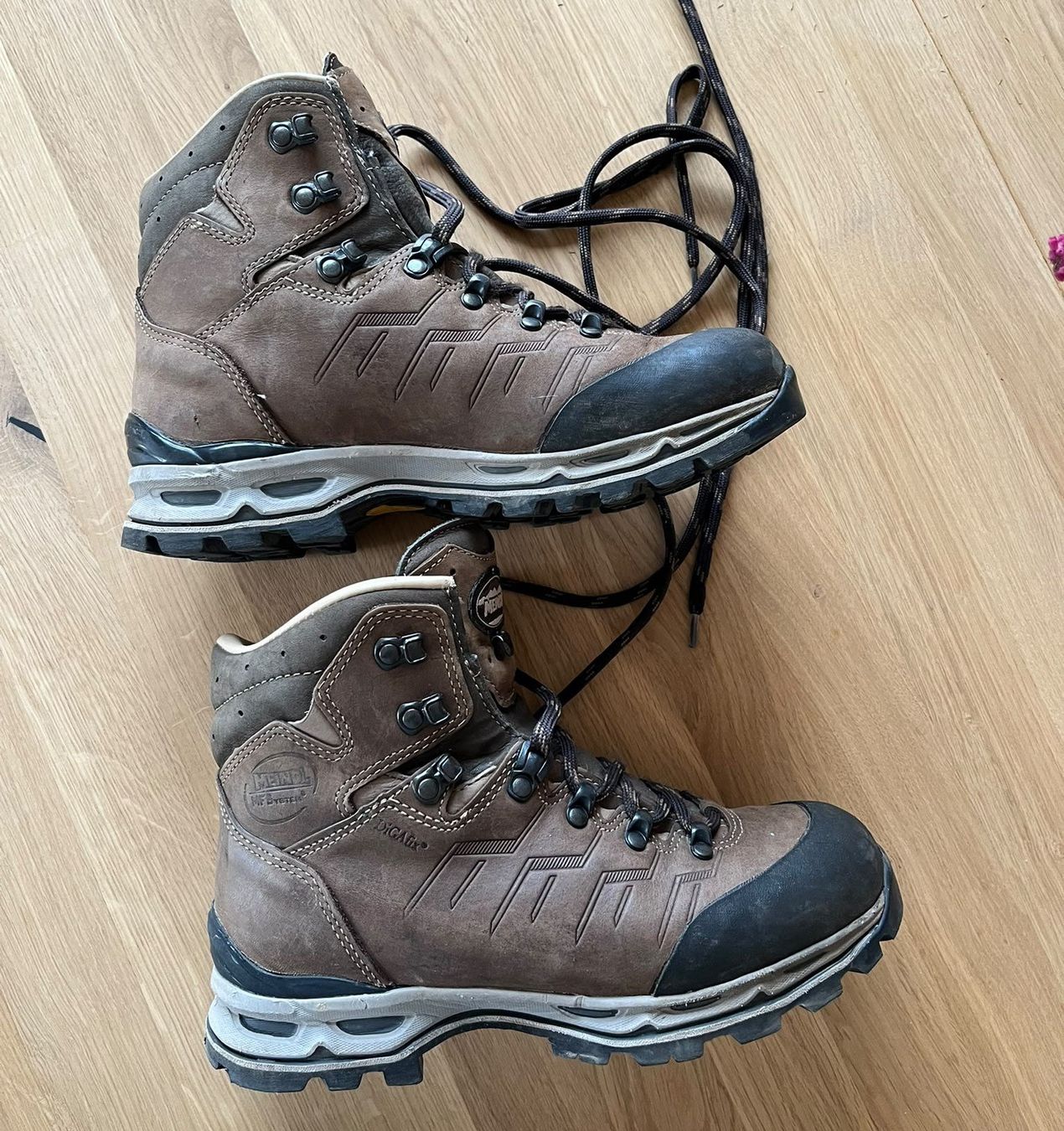 Meindl Damenschuhe: Meindl Wanderschuhe, braun Leder – Gebraucht aus Steffisburg von moa_5m7z 1