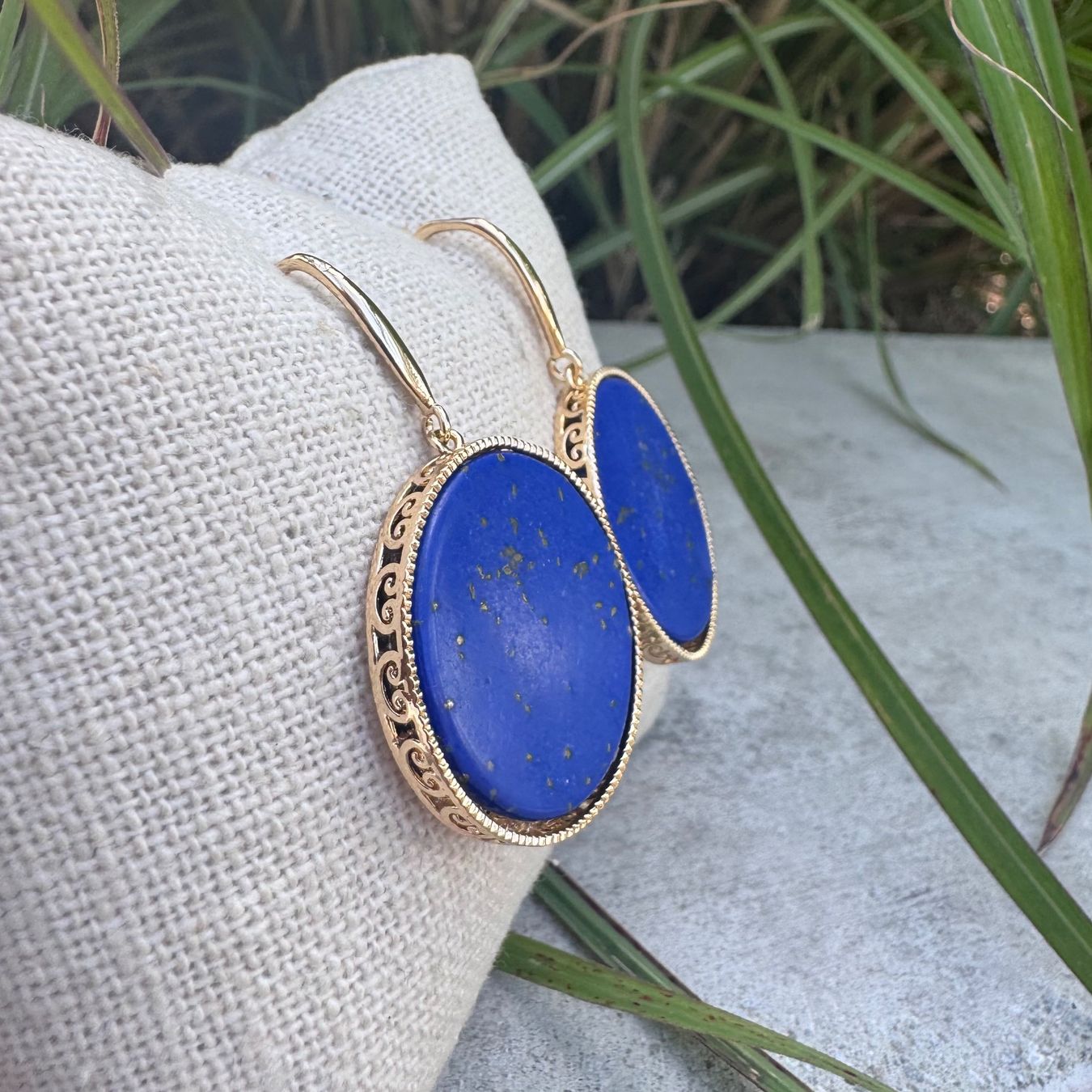 Orecchini pendenti & Orecchini a lobo: Edle Lapis Lazuli Ohrhänger vergoldet rund – Nuovo e nell'imballaggio originale da Rombach venduto da Ivreajewels