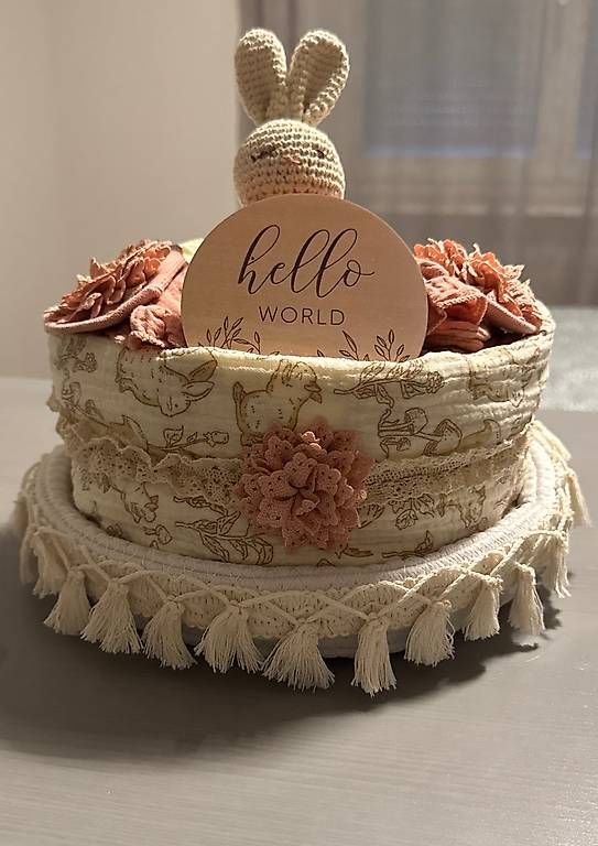 Secchi per pannolini & Pannolini: Windeltorte - Babygeschenk  – Usato da Rorbas venduto da ale_6nhz 1