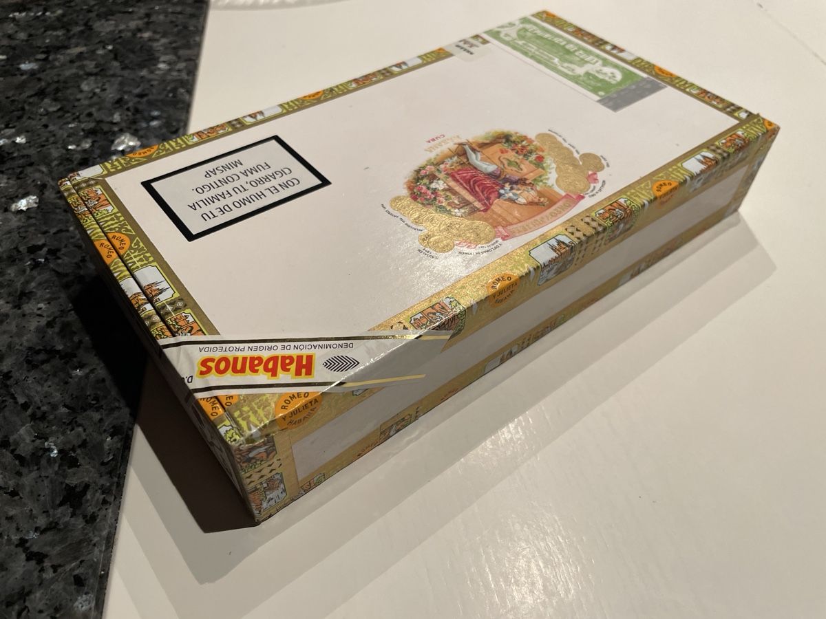 Sigari: Romeo y Julieta Zigarren 25 Stk. – Nuovo e nell'imballaggio originale da Epsach venduto da nairda74 2