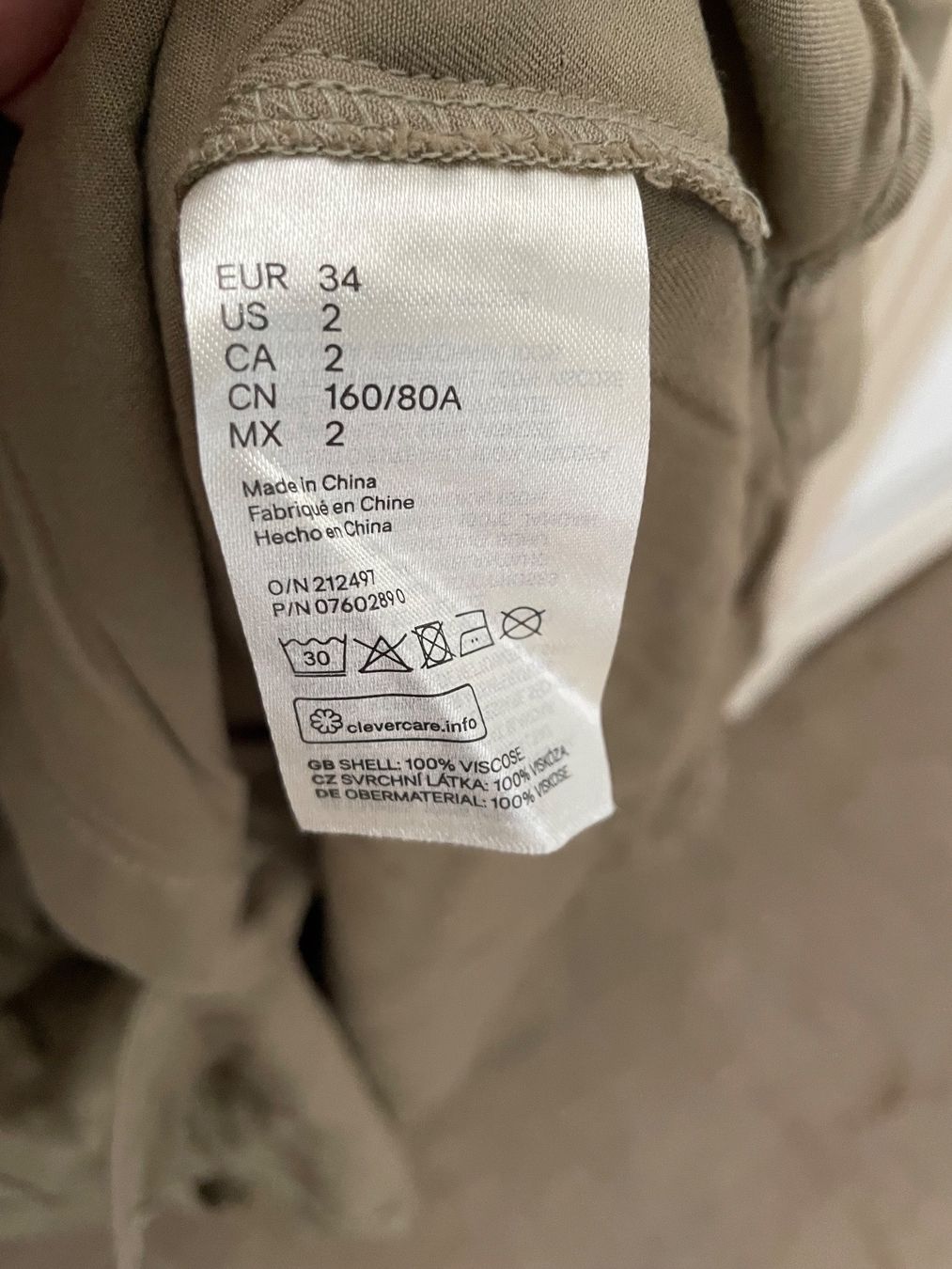 H&M Blusen: Hemd Kurzarm H&M – Gebraucht aus Basel von Robyn20 7