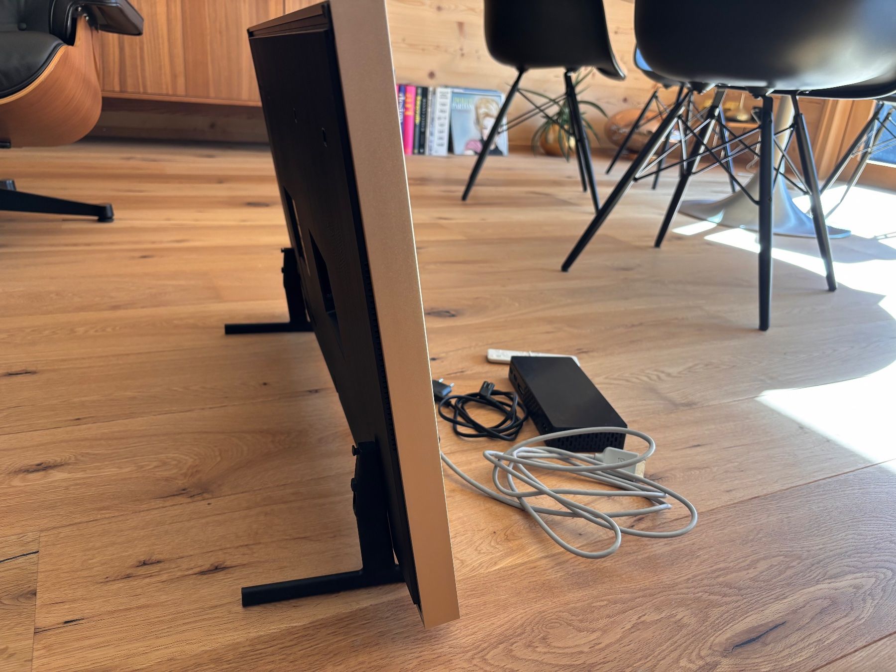 Appareils TV: Samsung the Frame 32" – D'occasion à Grindelwald par Actino 4