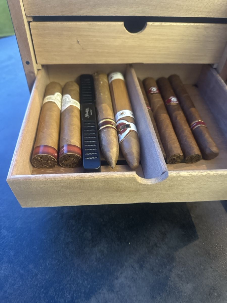 Humidificateurs: Humidor – D'occasion à Horriwil par Carrera68 2