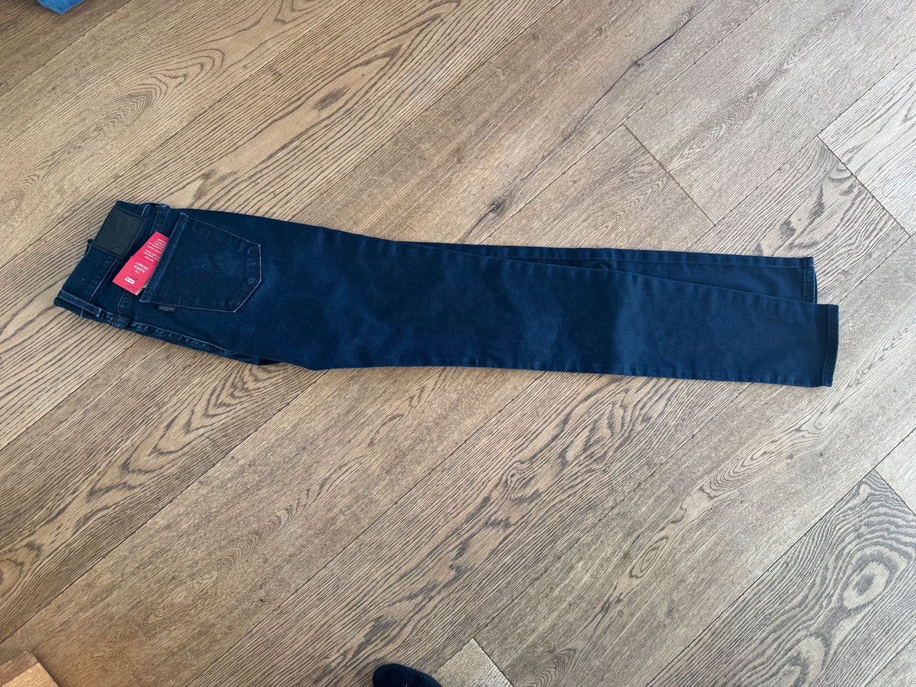 Jeans: Jeans, Levis //NEU// 25/30 – Usato da Stettfurt venduto da outlet72 1