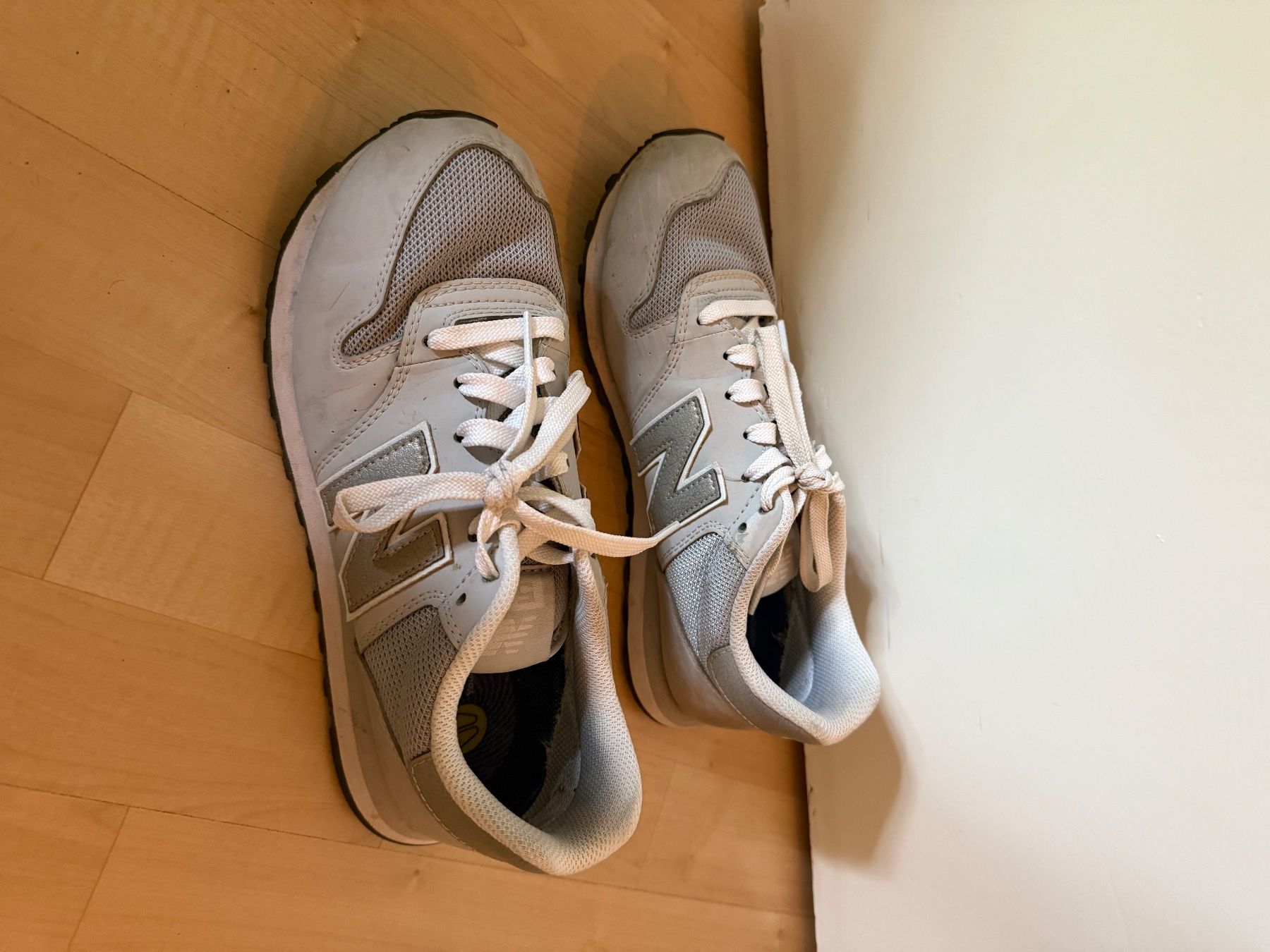New Balance Damenschuhe: New Balance 500 Sneaker, hellgrau, Grösse 40.5 – Gebraucht aus Zürich von maggi96 1