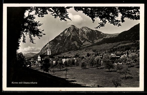 Cartoline postali: AK Kerns, Mit Stanserhorn – Usato da Berlin venduto da bartko-reher