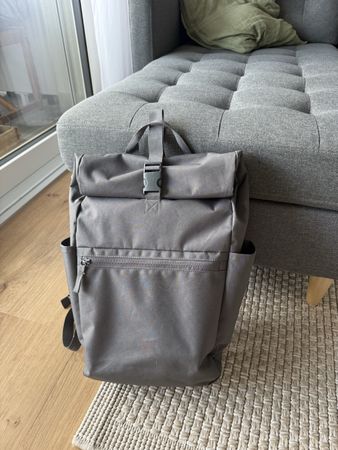 IKEA Rucksack grau, Rolltop – gebraucht, günstig abzugeben