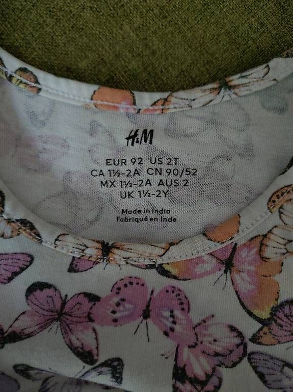 Jupes: Röckli H&M Schmetterling – D'occasion à Dotzigen par Elicec01 3