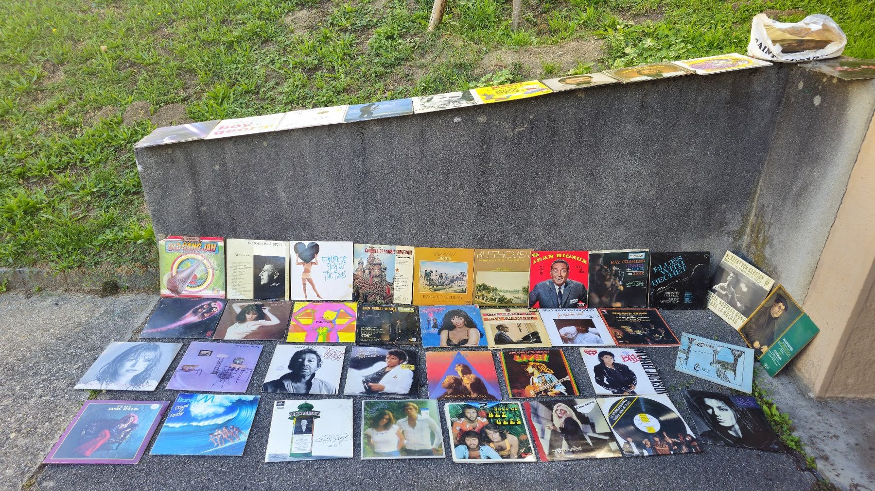 Dischi in vinile: lot disques viniles 33 tours – Usato da Lausanne venduto da monisar01 5