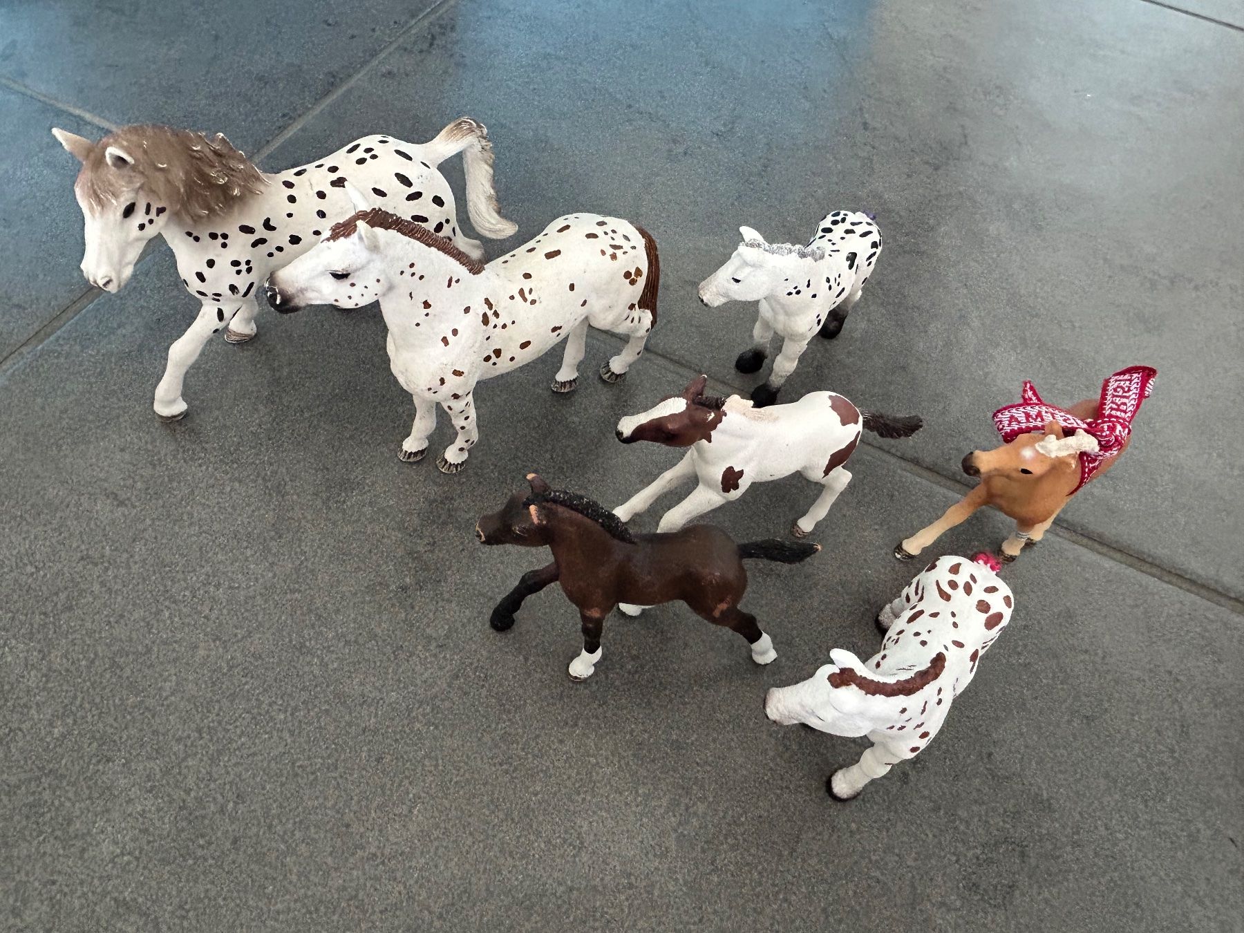 Schleich Giocattoli: Schleich Pferde Familie – Usato da Wohlen b. Bern venduto da Beppe99