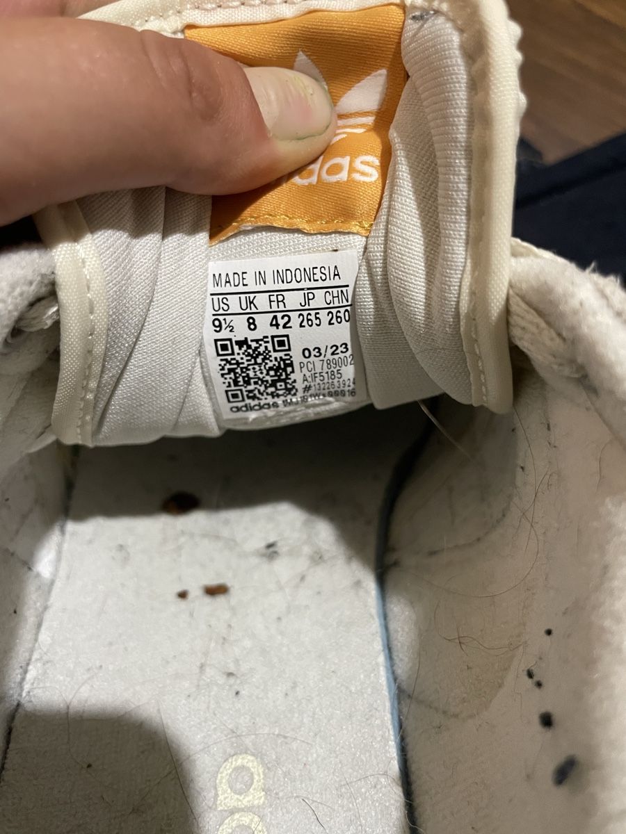 Adidas Scarpe da uomo: chaussure adidas – Nuovo (secondo la descrizione) da Lausanne venduto da ps5_d2pw 3