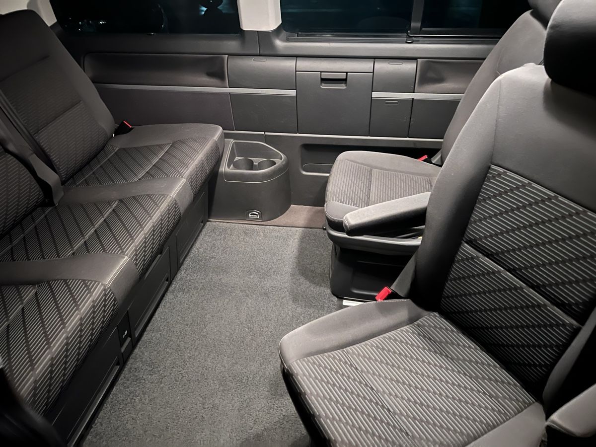 VW Automobili: VW T5 Multivan 2.0 – Usato da Urdorf venduto da montech 7