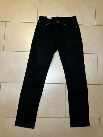 Black Levi's Jeans 511 - W29 L32 - Like New
