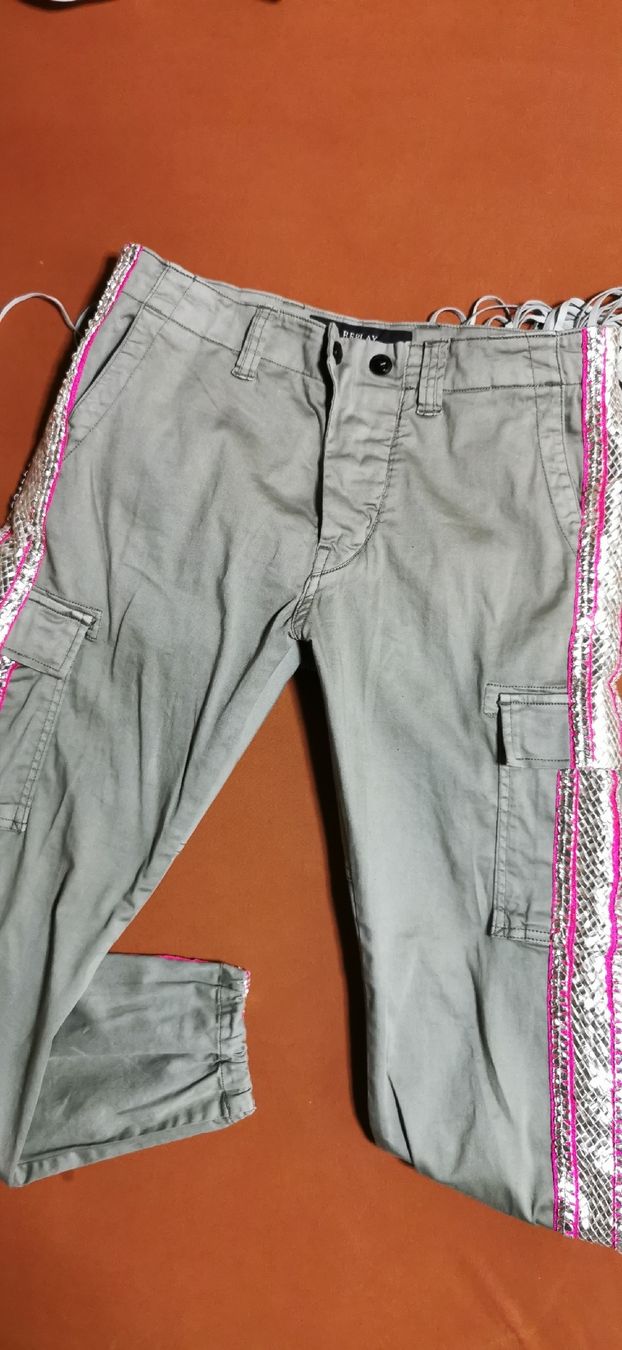 Replay Pantaloni: REPLAY Cargo Hosen Gr. 26 – Nuovo (secondo la descrizione) da St. Niklaus VS venduto da Distel60 2