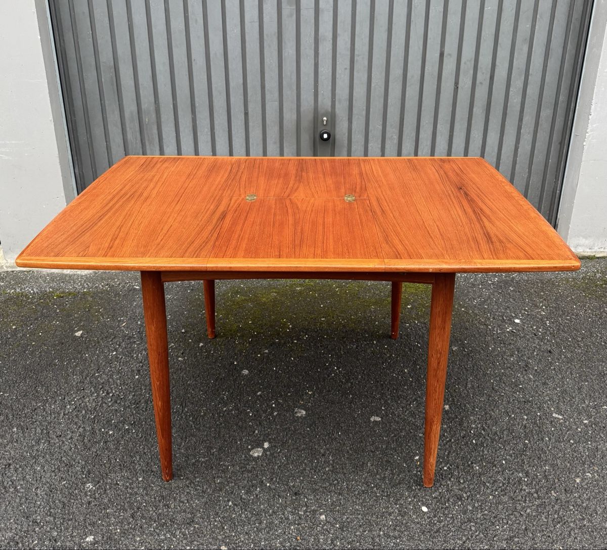 Tables: Table à manger en teck  – D'occasion à Yverdon-les-Bains par azi_2g8g 7