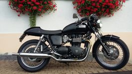 Triumpf Bonneville 900