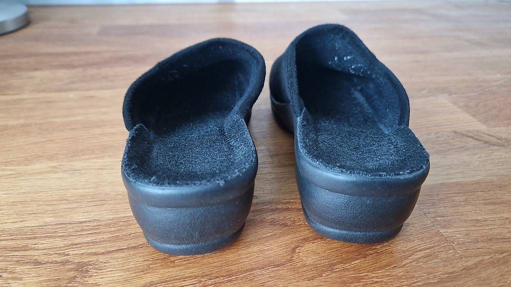 Scarpe da donna: Casa Mia Hausschuh Gr. 35 – Usato da Spiez venduto da tweety033 2