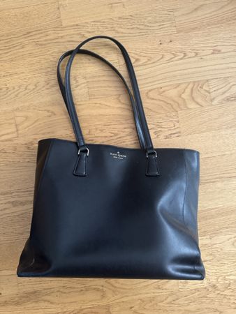 Kate Spade New York Reegan Saffiano Leder Tote Schwarz