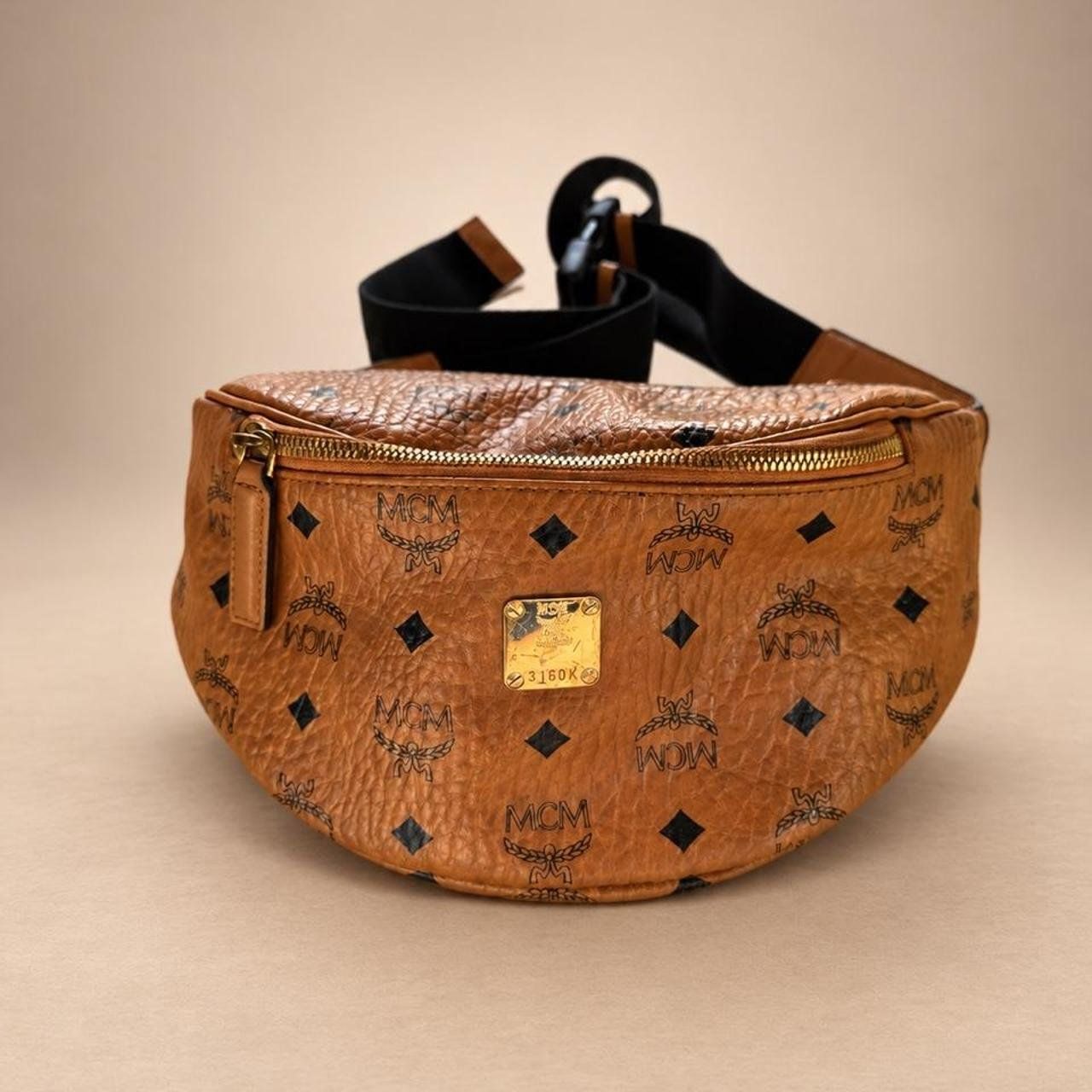 Mcm Borse: MCM Monogram Gürteltasche – Cognac – Usato da Erlach venduto da VerkaufX 2