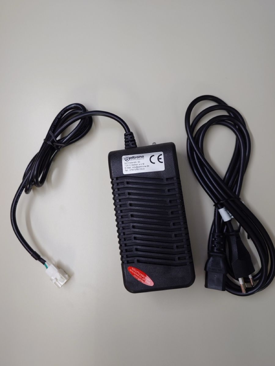Ladegeräte: Ladegeräte für Autobatterie – Neu (gemäss Beschreibung) aus Tägerwilen von jna_5zmg 2