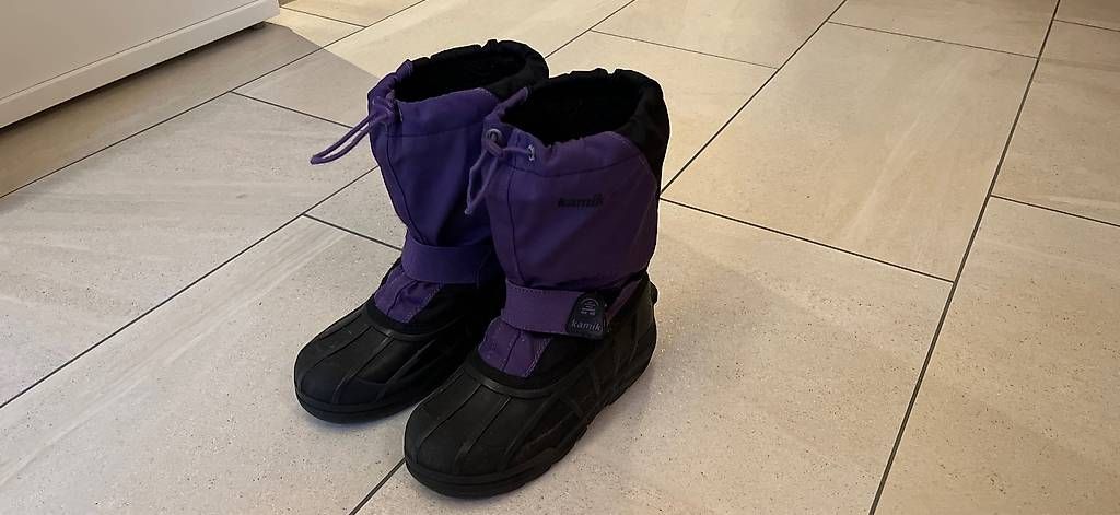 Chaussures garçon: Kamik Winterboots Grösse 34 – D'occasion à Kastanienbaum par pet_57dn
