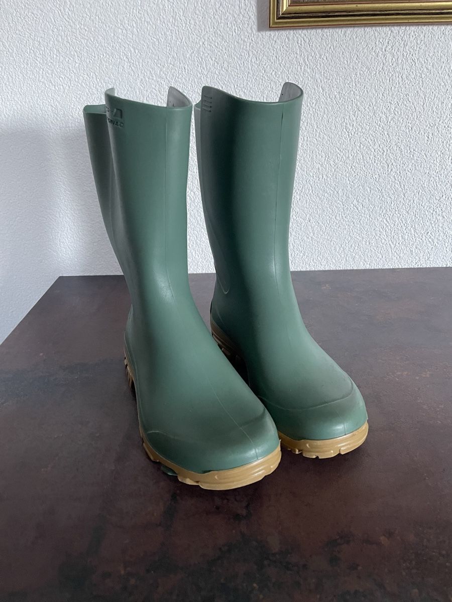 Scarpe per ragazzi: Kinder Gummistiefel, Grösse 35 – Usato da Fehraltorf venduto da Nadja0205