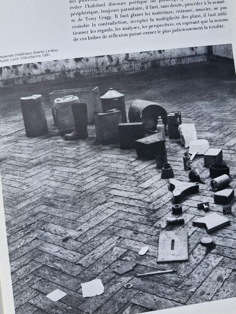 Bücher: à propos de Tony Cragg - Selten! – Gebraucht aus Zürich von Secretariat11 1