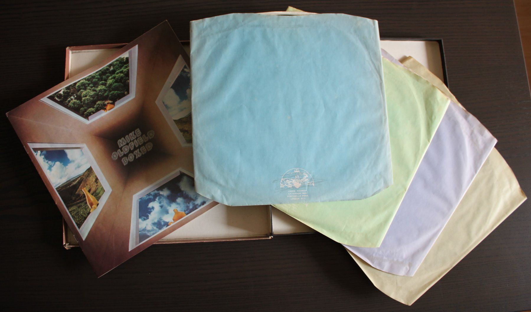 Dischi in vinile: Mike Oldfield - Boxed (4 LP-Box) – Usato da Birmensdorf ZH venduto da crabalocker67 1
