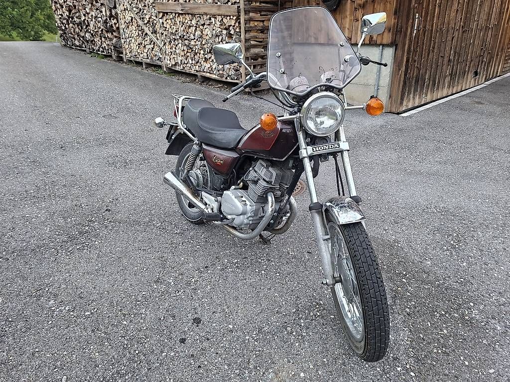 Honda Cruisers: Honda JC05 – D'occasion à Flums par 115533 1