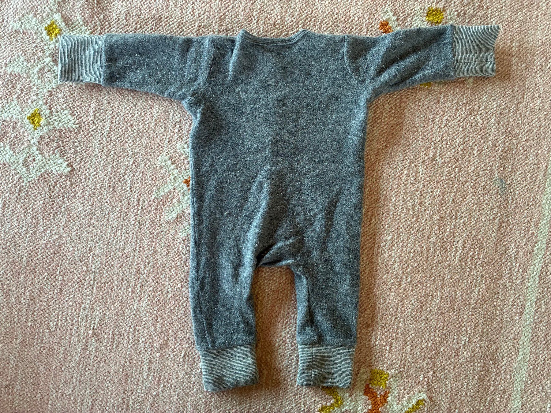Hessnatur Pagliaccetti: Hessnatur Wolle Frotte Strampler – Usato da Schwanden i. E. venduto da Magnolia88 1