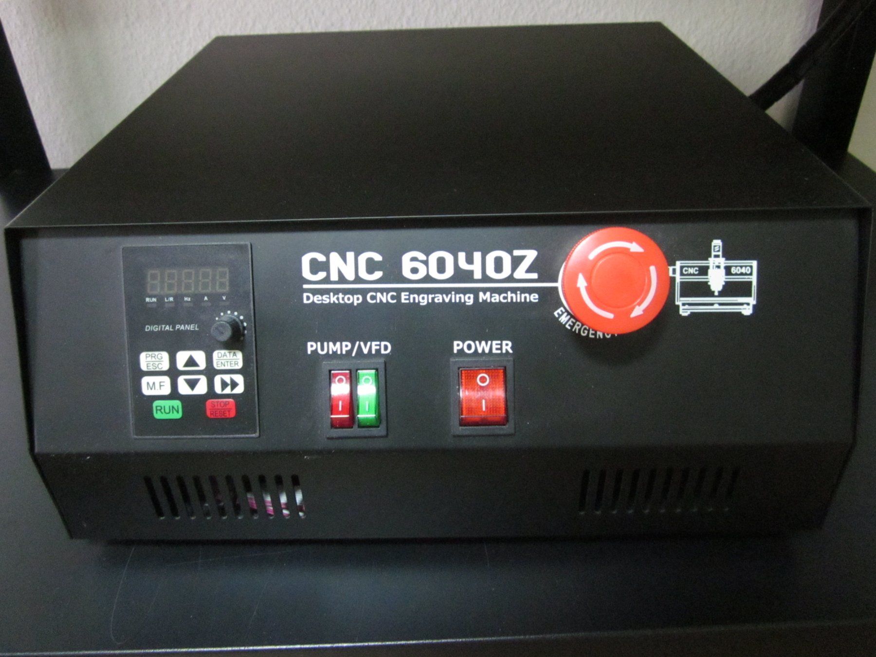 Tutte le macchine: CNC 6040 Comme neuf, jamais utilisé – Usato da Epalinges venduto da Batis82 1