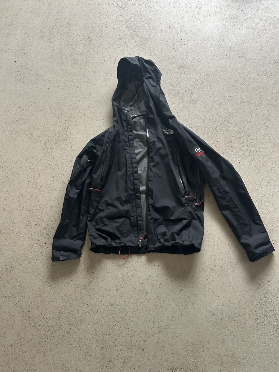 North Face Giacche: GoreTex North Face Regenjacke  – Usato da Zürich venduto da eil_jc5j