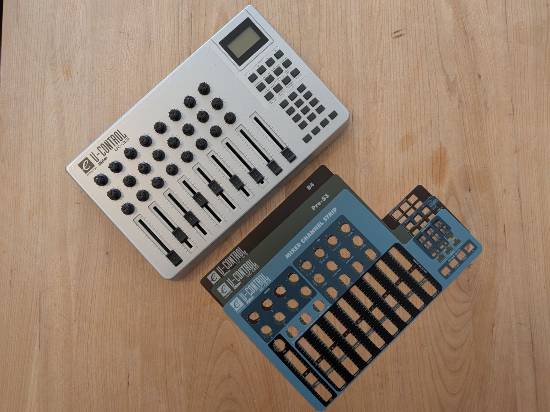 Sistema di controllo: Evolution U-Control UC-33 MIDI-Controller – Usato da Zürich venduto da miccli 1