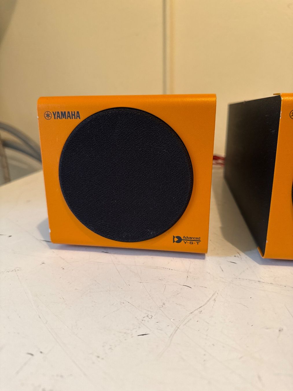 Yamaha Lautsprecher: 2 Haut- parleur Yamaha YST – Gebraucht aus St imier von sav_bjf9 6