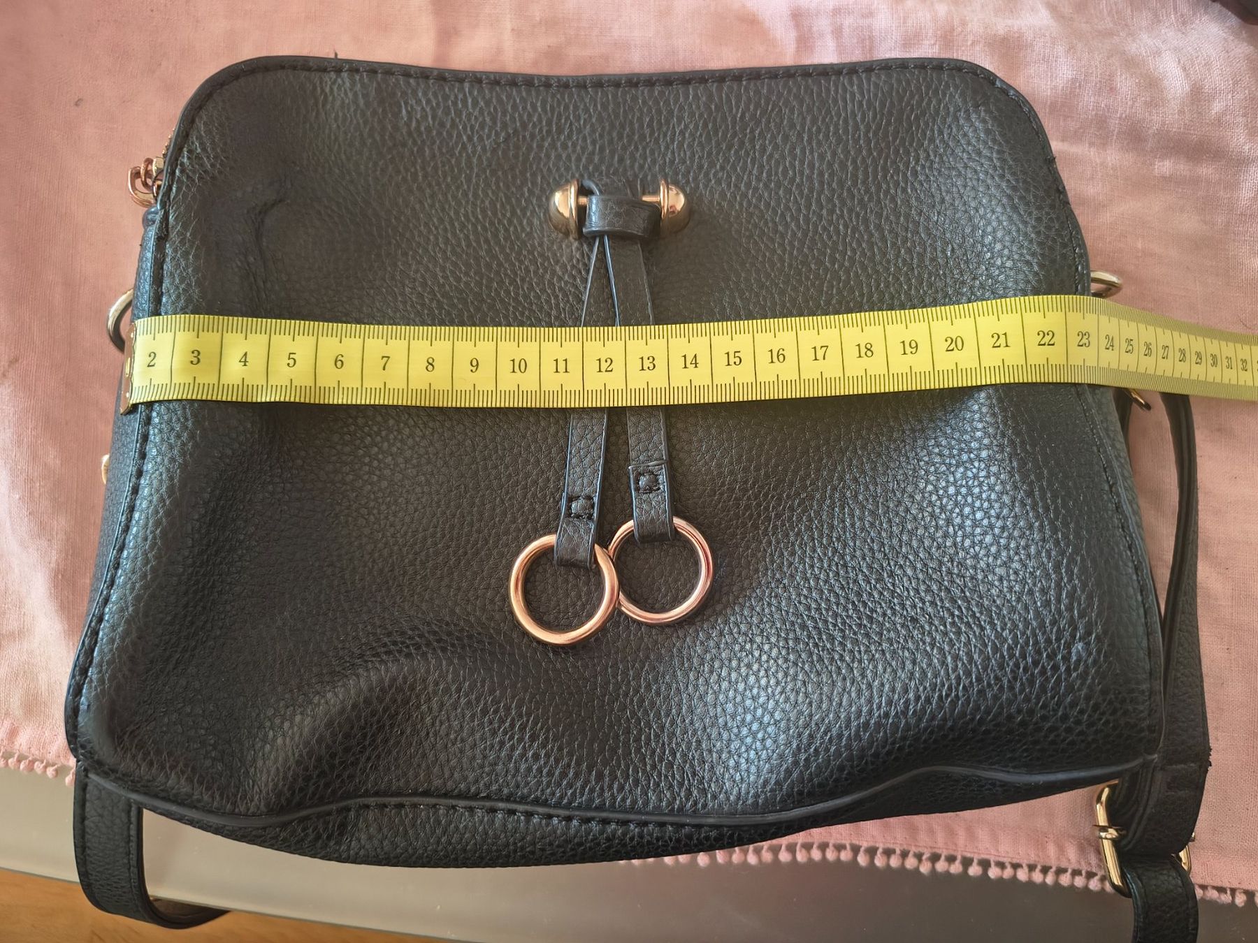 Borse da donna: Schwarze Handtasche, neuwertig, echt Leder! – Nuovo (secondo la descrizione) da Greifensee venduto da Beautyisforever 1