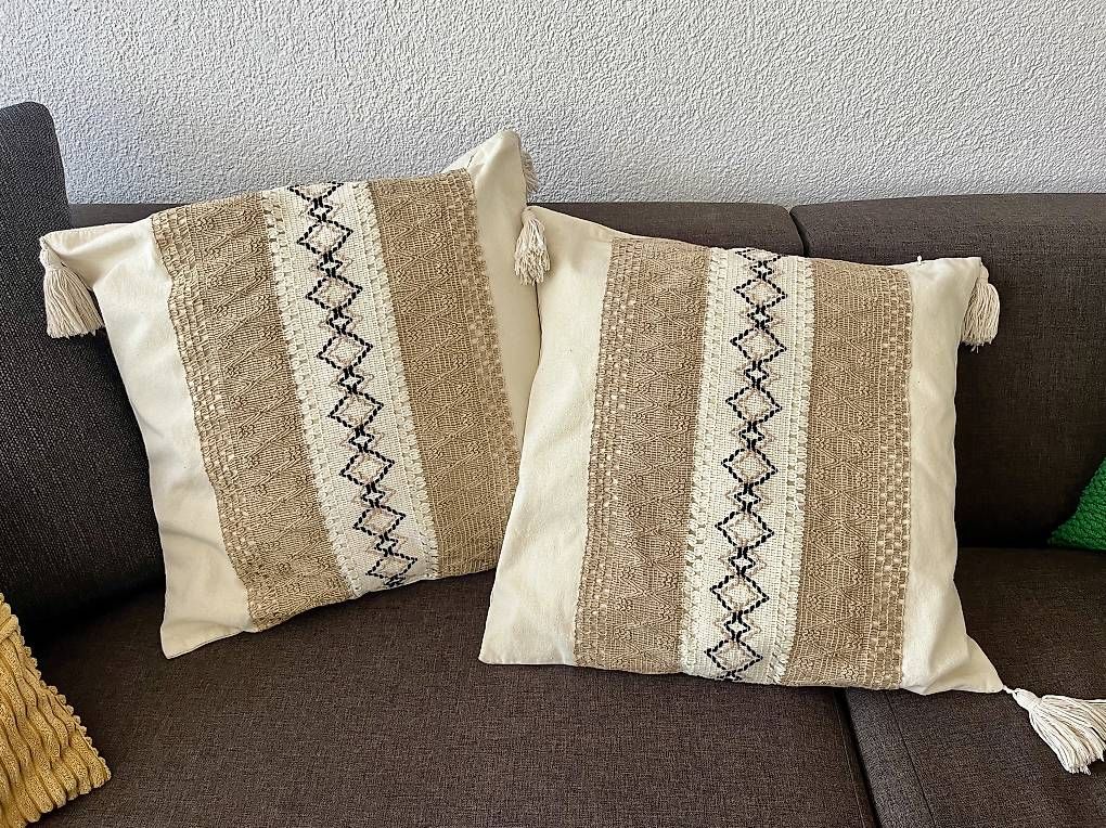 Kissen: Zierkissen 45x45cm – Gebraucht aus Schliern b. Köniz von Viven_K 1