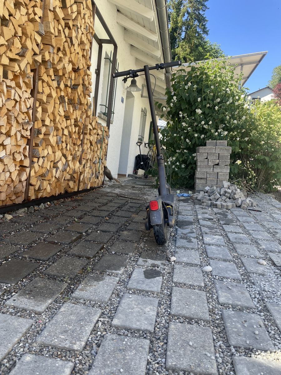 Scooters: Ninebot Max g2 – Gebraucht aus Stäfa von Coradi 4