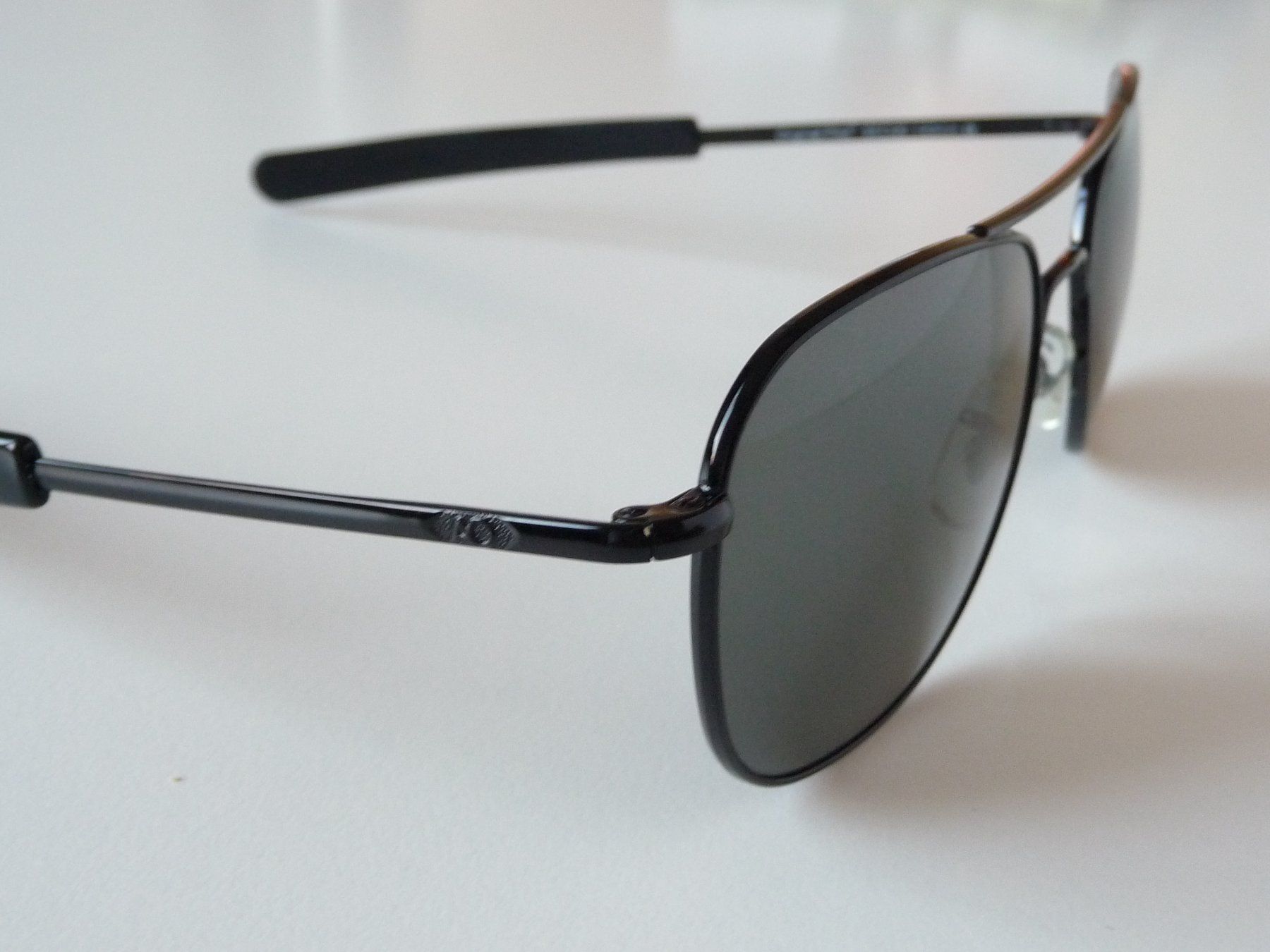 Occhiali & Lenti: KLASSIKER American Optical Original Pilot 55mm black grau.Gl – Nuovo e nell'imballaggio originale da Winterthur venduto da ricofly 8