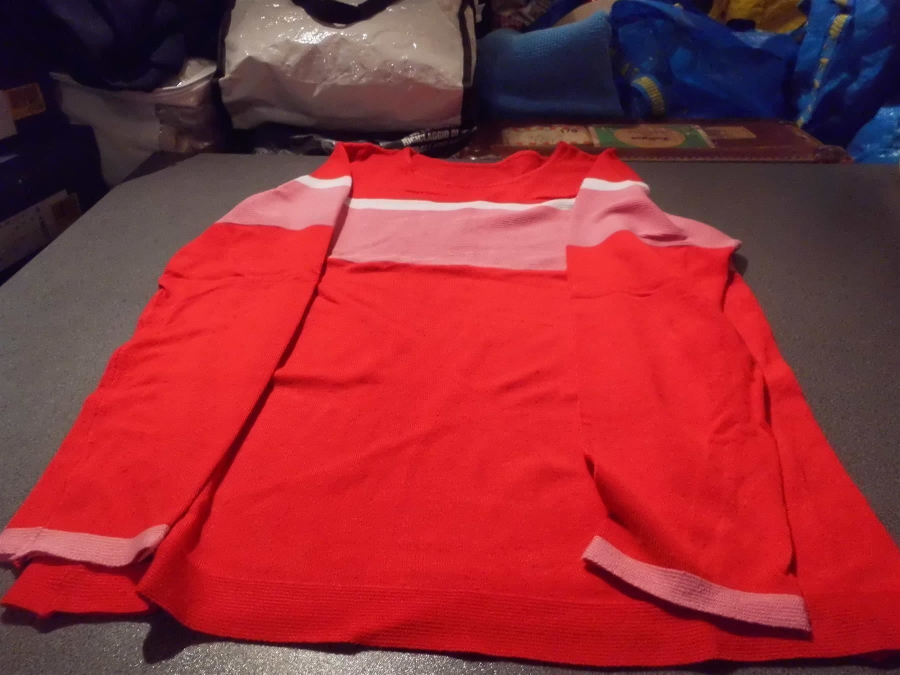 Pullover & Sweatshirts: Pullover ca. Grösse S,  rot/rosa/weiss – Gebraucht aus Zürich von abraxas1291