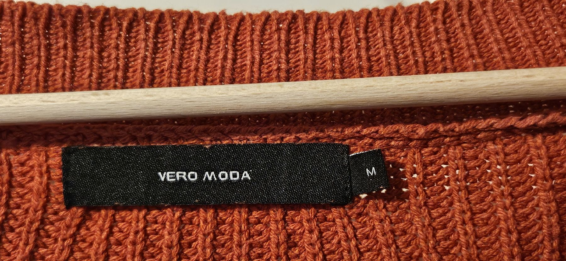 Maglioni & Felpe: Vero Moda Strickpullover in Rostrot, Grösse M, Top Zustand! – Usato da Basel venduto da NikaV13 1