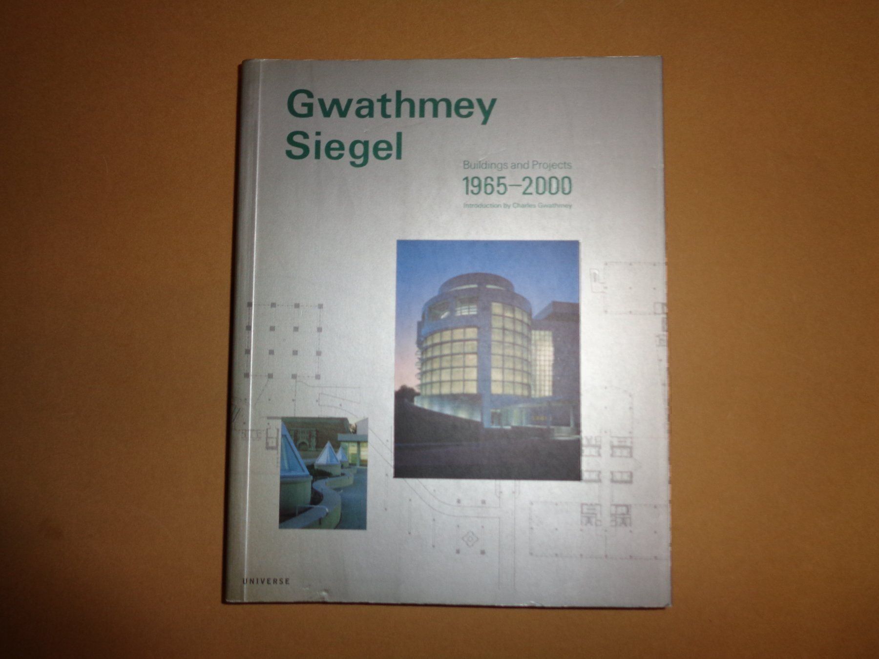 Bücher: GWATHMEY Siegel Architektur – Gebraucht aus Welschenrohr von Regool 1