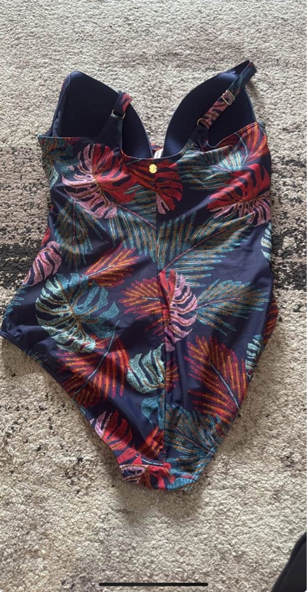Costumi da bagno & Bikini: Badeanzug ArteSands Grösse 48 Multi Fit Cup – Nuovo (secondo la descrizione) da Winterthur venduto da beauty_rose 1