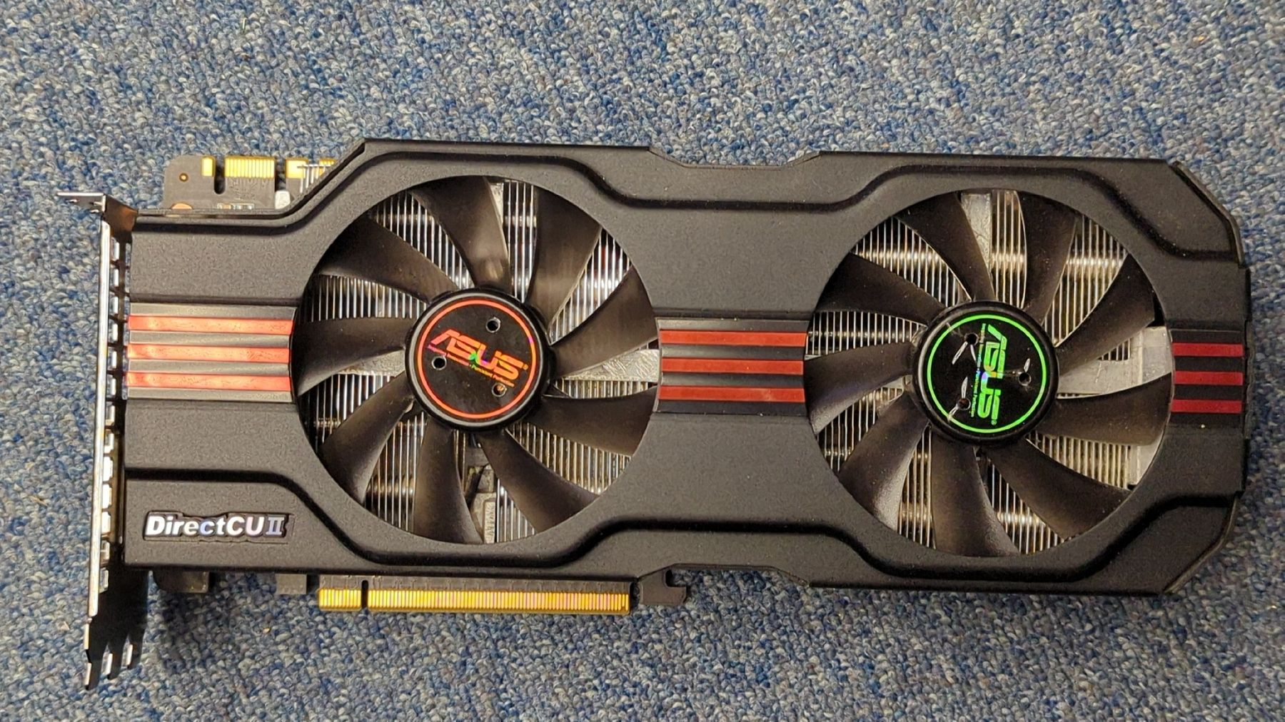 Asus Grafikkarten: ASUS GeForce GTX 570 Grafikkarte – Gebraucht aus Breitenbach von