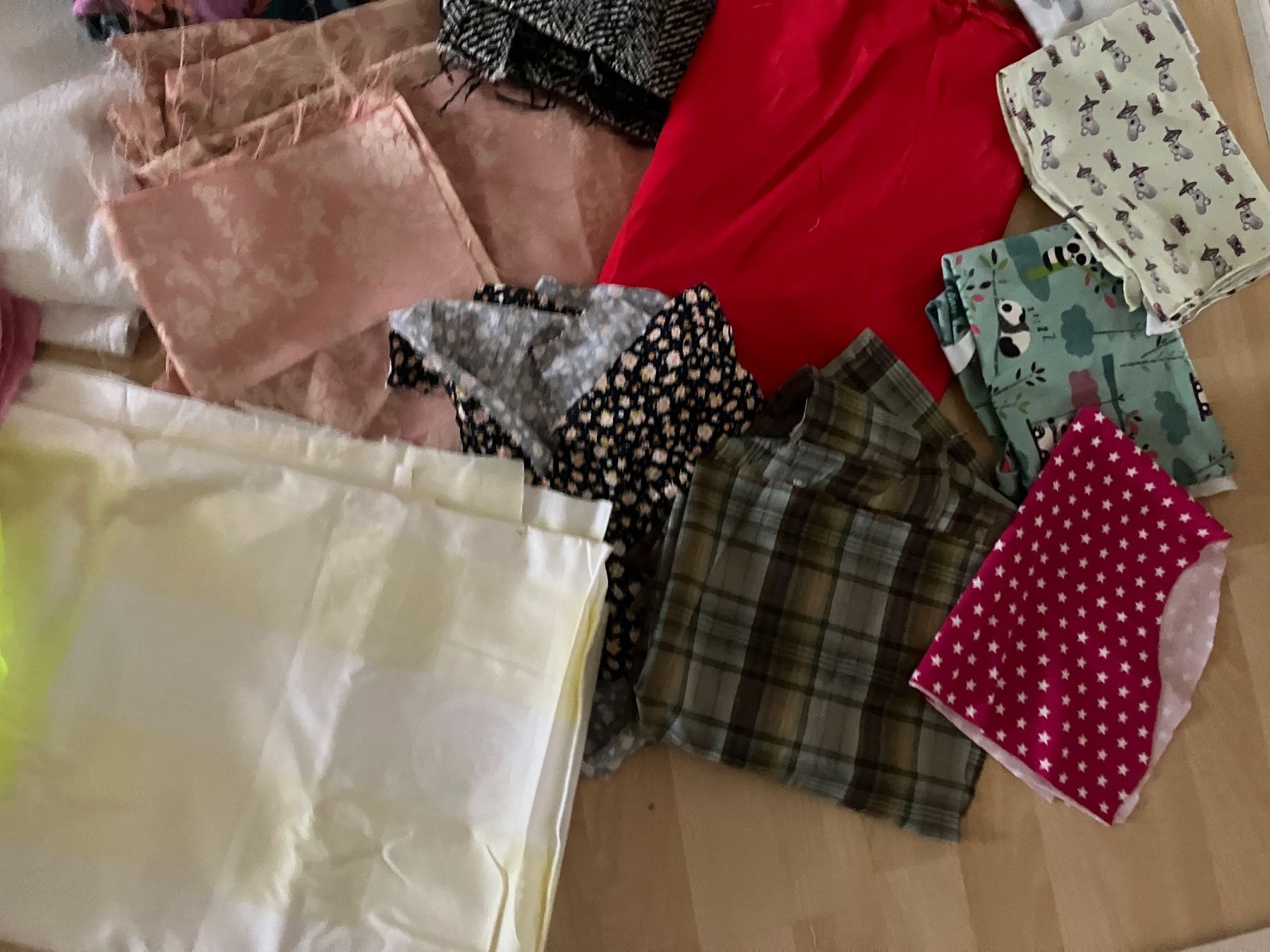 Stoffe: Stoffpaket – Neu (gemäss Beschreibung) aus Niederglatt ZH von boeca82 2